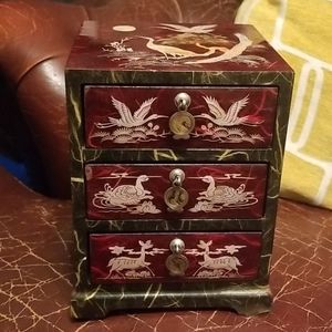 Oriental Asian Style Table top Jewelry Box